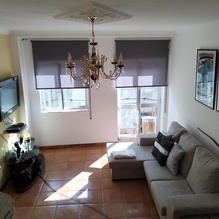 Cozy House Apartment Fao Exterior photo